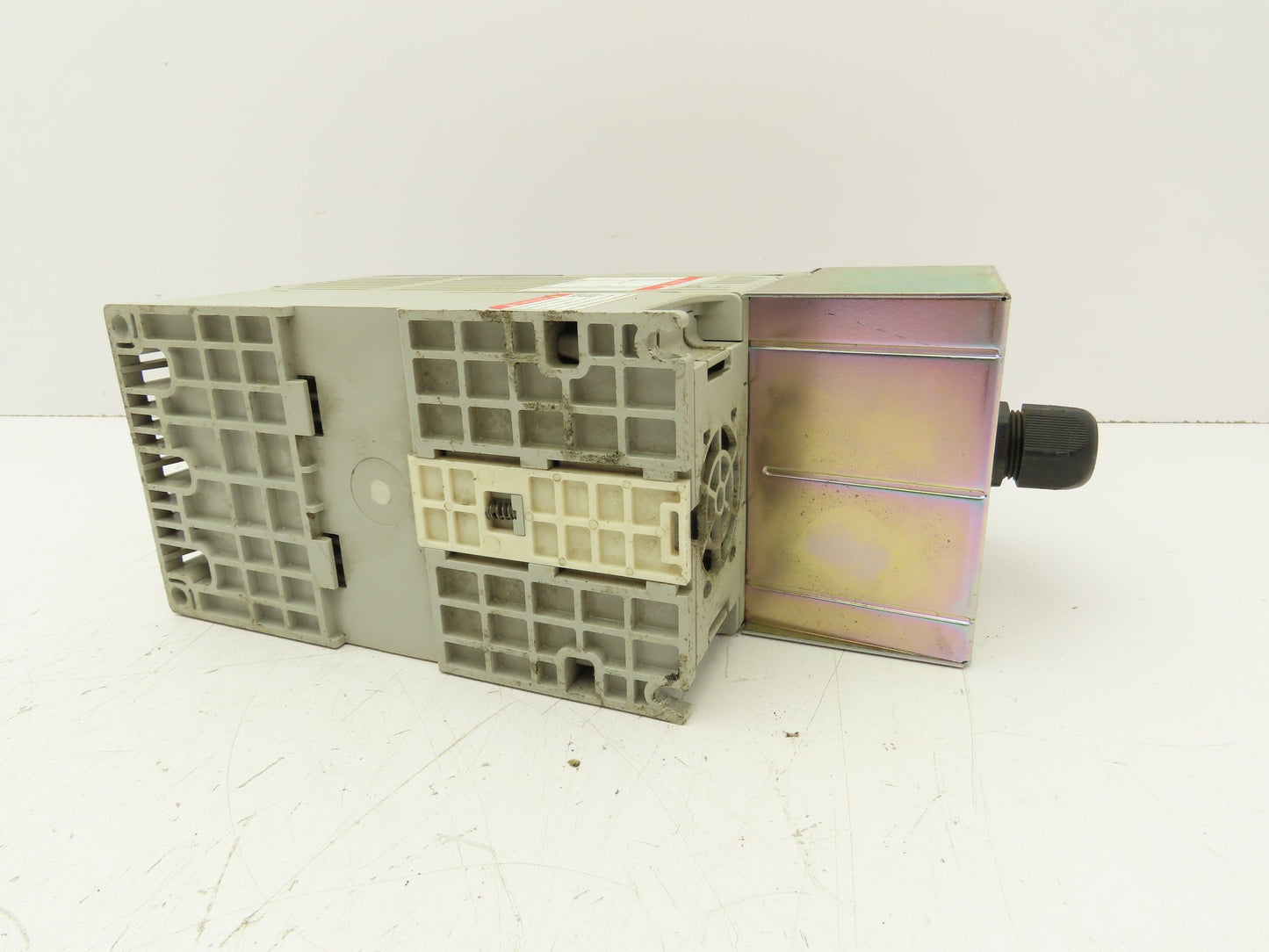 Allen Bradley 22B-D6P0N104 Powerflex 40 AC Drive VFD 480V 3Hp 6A