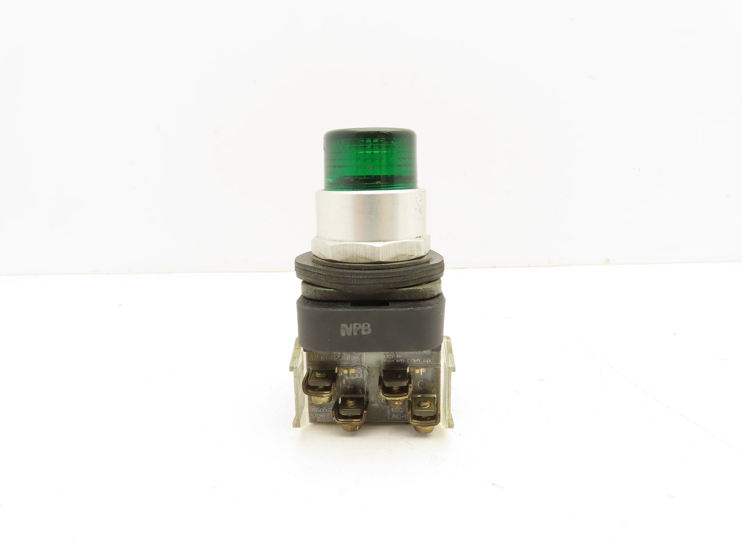 Allen Bradley 800T-QT20G Green Illuminated Pushbutton 30mm