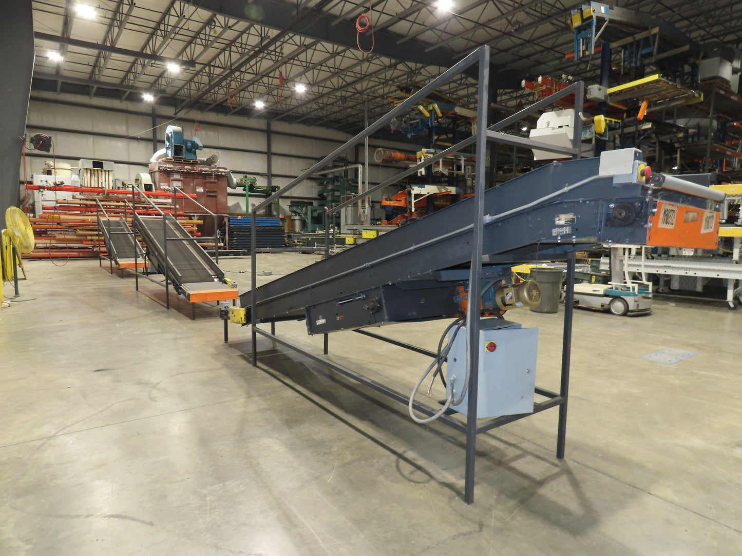 Alvey 28"x 17' Slider Bed 24" Belt Incline Conveyor Variable Speed Drive 460V