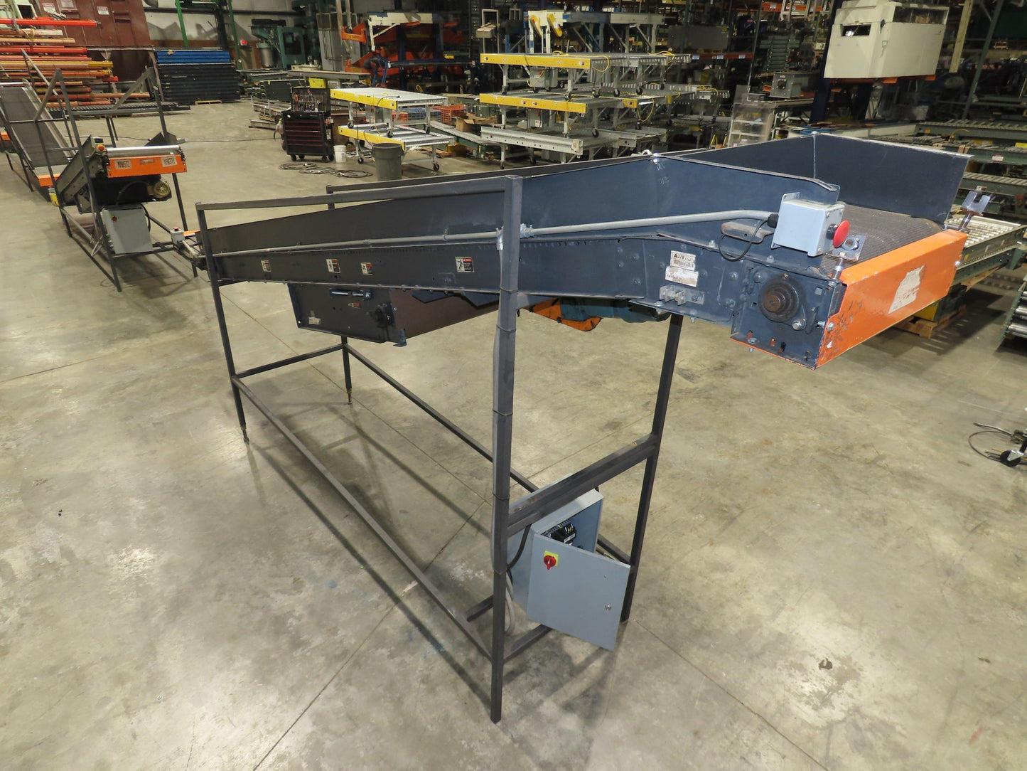 Alvey 28"x 17' Slider Bed 24" Belt Incline Conveyor Variable Speed Drive 460V