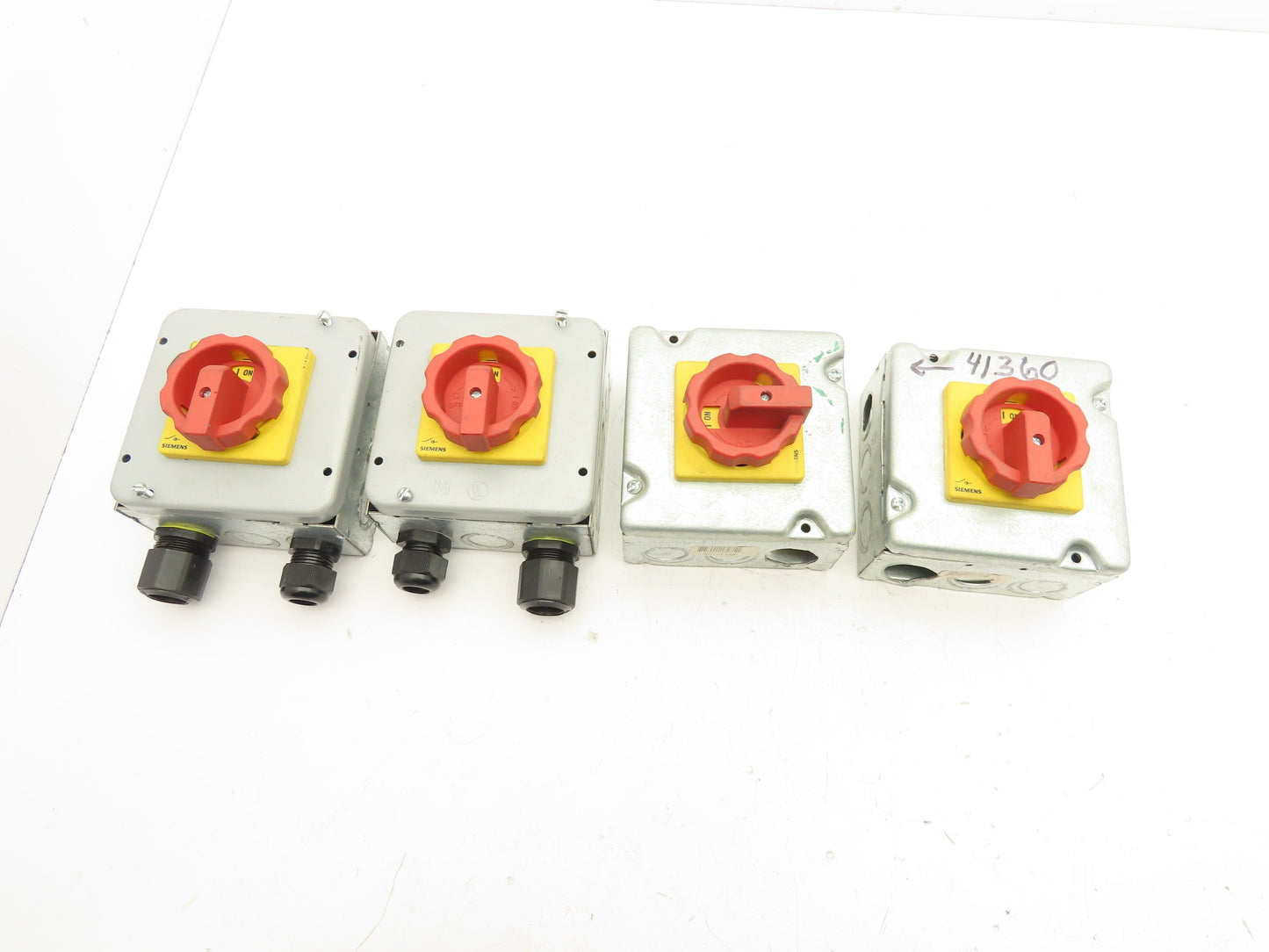 Siemens 3LD2203-OTK53 Rotary Disconnect Switch 2-Gang Steel Outlet Box Lot of 4