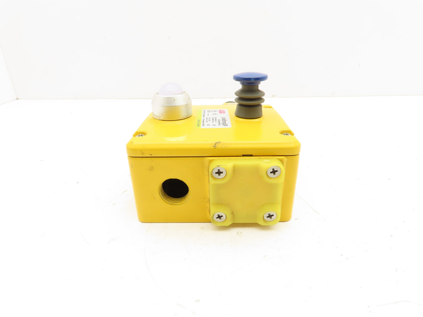 ABB Jokab Safety LineStrong3R Rope Pull Grab Cable Switch E-Stop 2TLA050208R1232