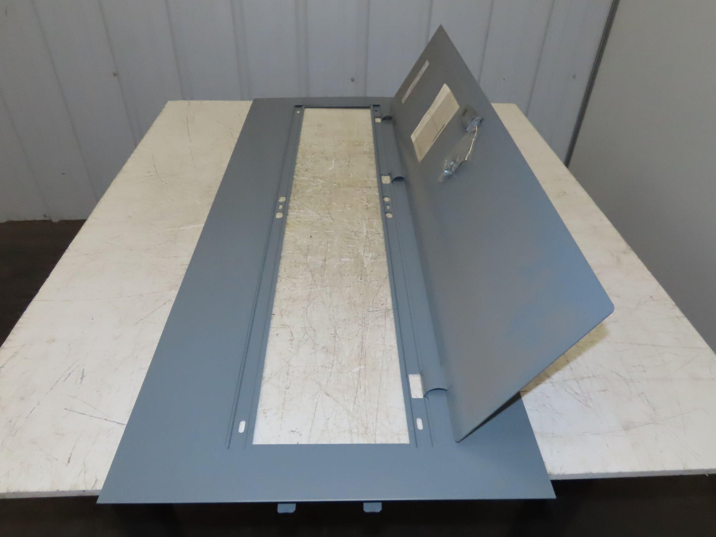 Square D MHC50S Breaker Box Panelboard Cover Hinged Door 20x50" Surface Gray