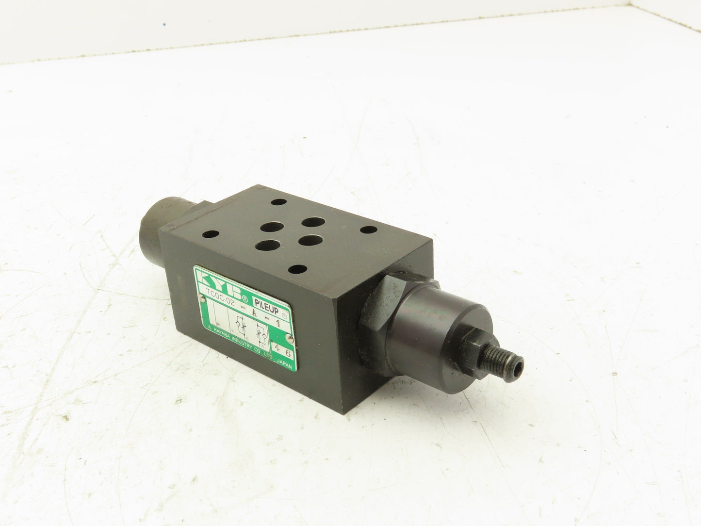 Kayaba TCOC-02-A-1 Pileup Valve Hydraulic Flow Control Sandwich Valve