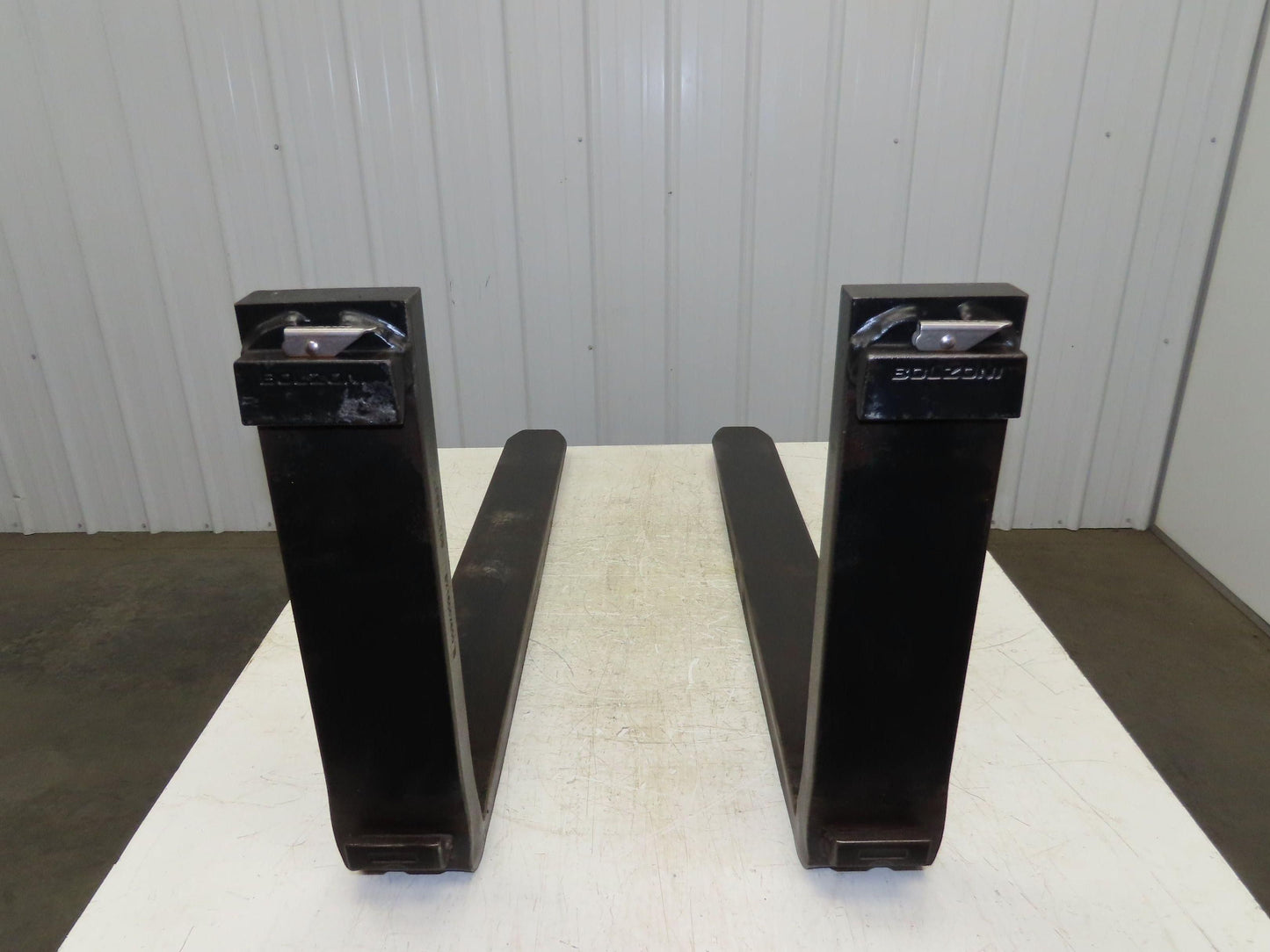 Bolzoni 5x42" Class 2 Steel Forklift Forks Tines 16" Carriage 1-Pair