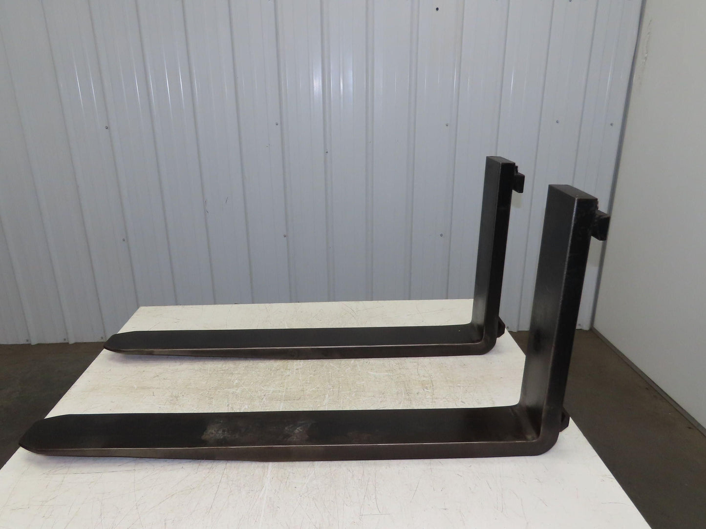 Bolzoni 5x42" Class 2 Steel Forklift Forks Tines 16" Carriage 1-Pair