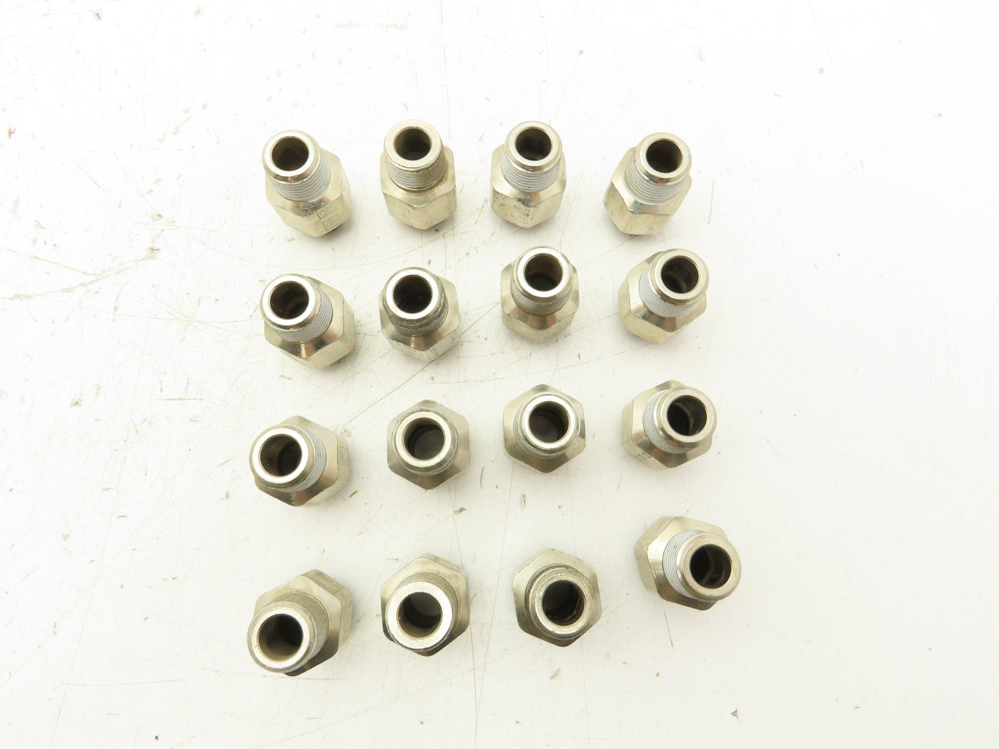 Parker W68PLP-12M-6R Prestolok Push To Connect 12mm x 3/8" BSPT Lot of 16