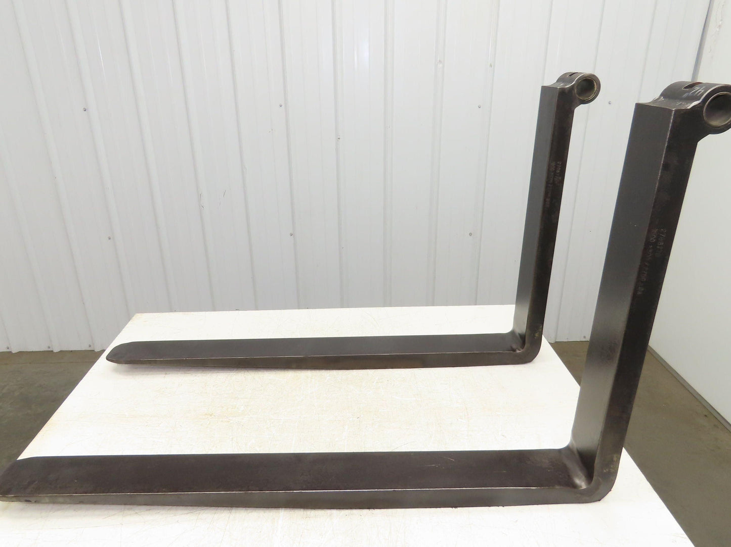 4x42" Shaft Mount Steel Forklift Forks Tines 1-1/2" Shaft 1-Pair