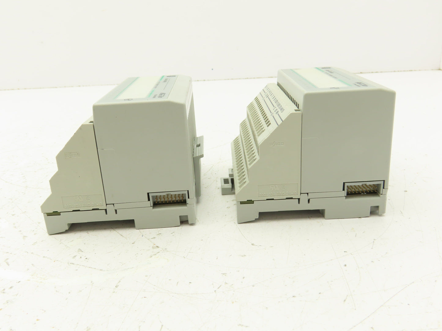 Allen Bradley 1794-OB16 PLC Flex I/O Output Module 24V Lot of 2