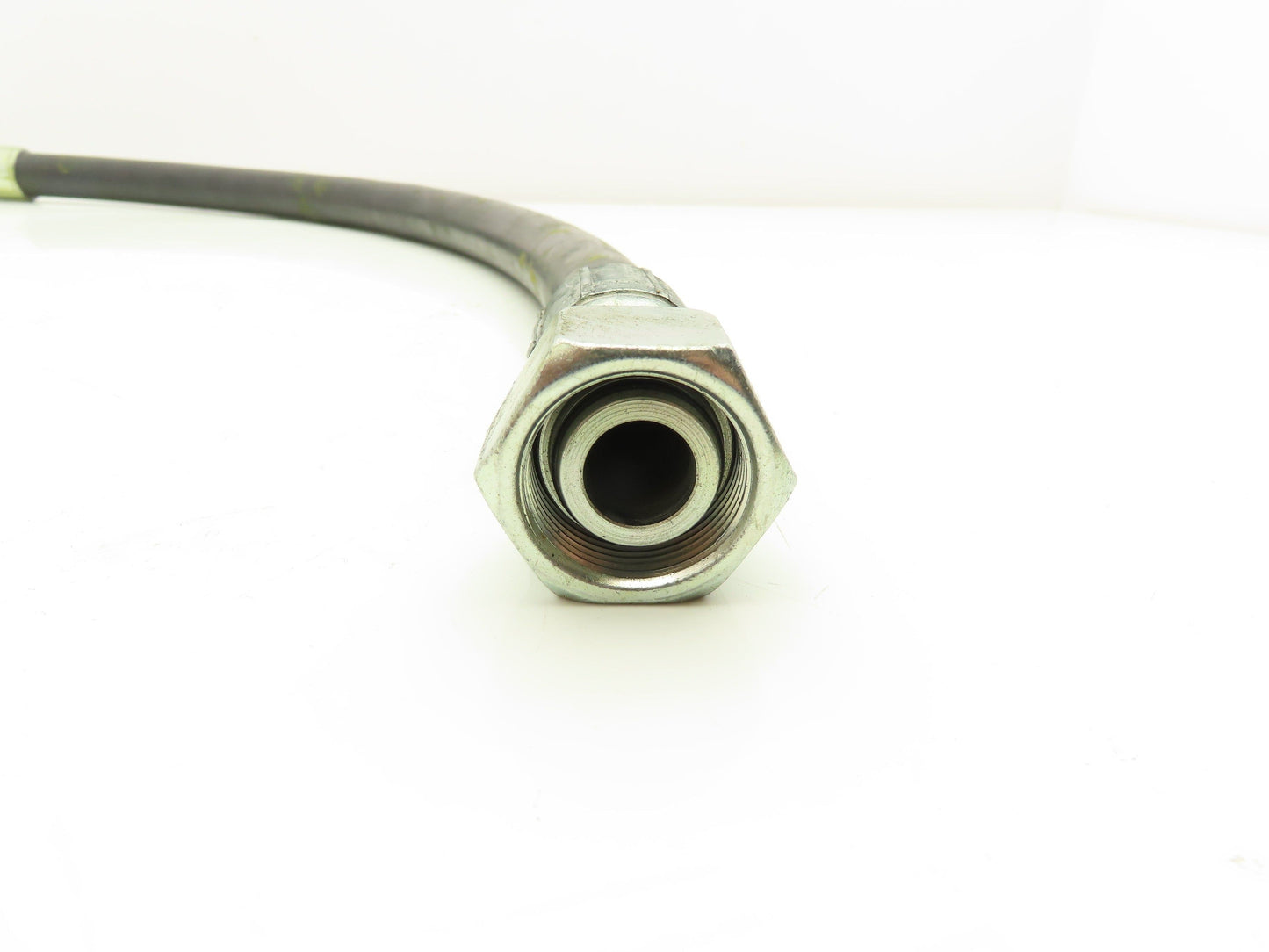 Gates 10G2 SAE 100R2 Hydraulic Hose 5/8" x 28" 3625 PSI JIC Swivel Ends