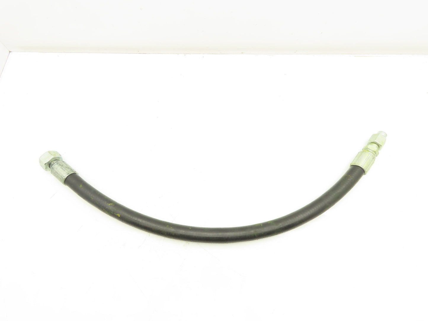 Gates 10G2 SAE 100R2 Hydraulic Hose 5/8" x 28" 3625 PSI JIC Swivel Ends