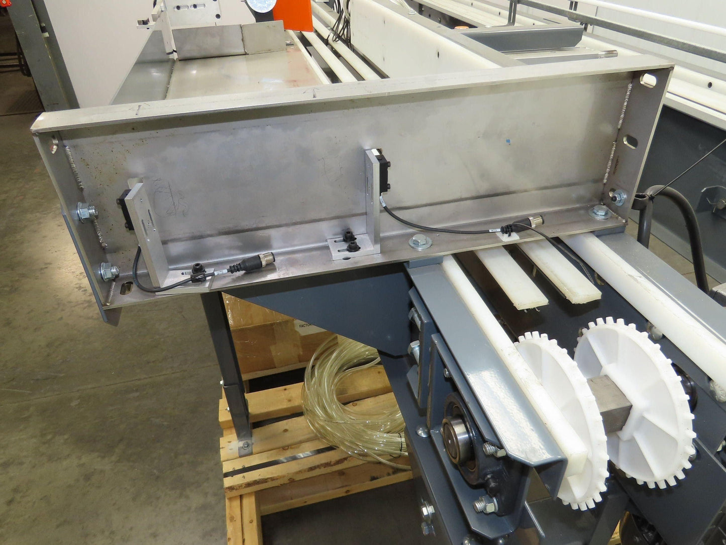 Prime Conveyor 6"x 19' 4" Mat Top Plastic Belt Conveyor Bottle Accumulation NEW