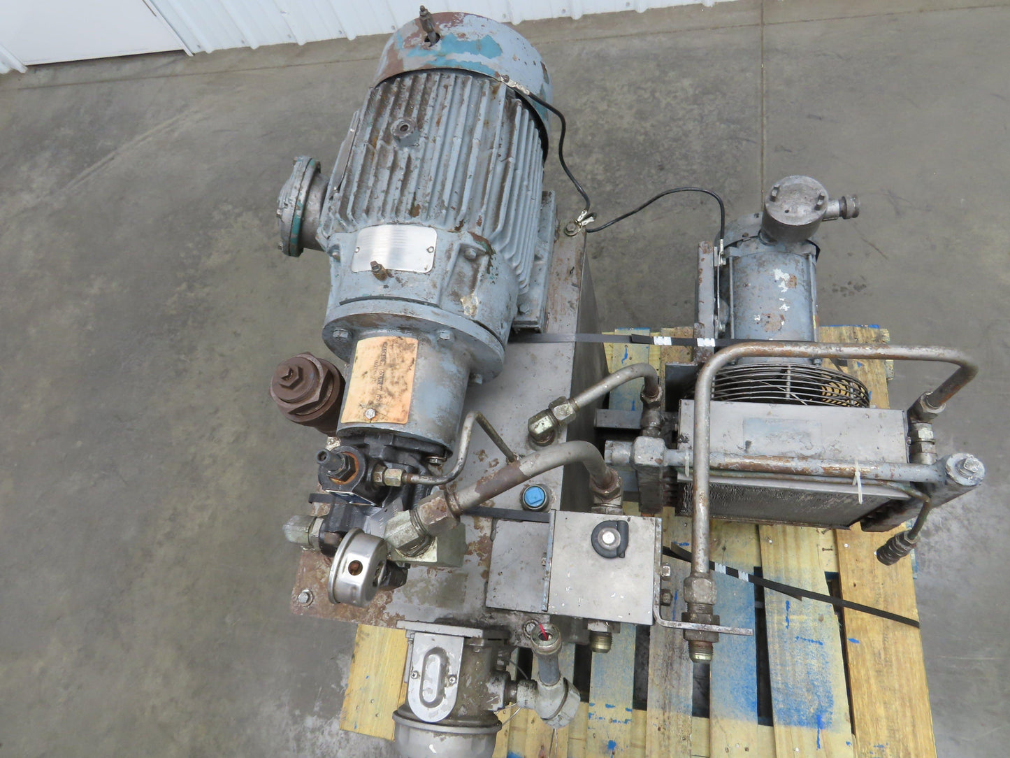 Continental Hydraulic Power Unit 20 Gal 2000psi 8gpm Pump 10hp 460V w/Oil Cooler