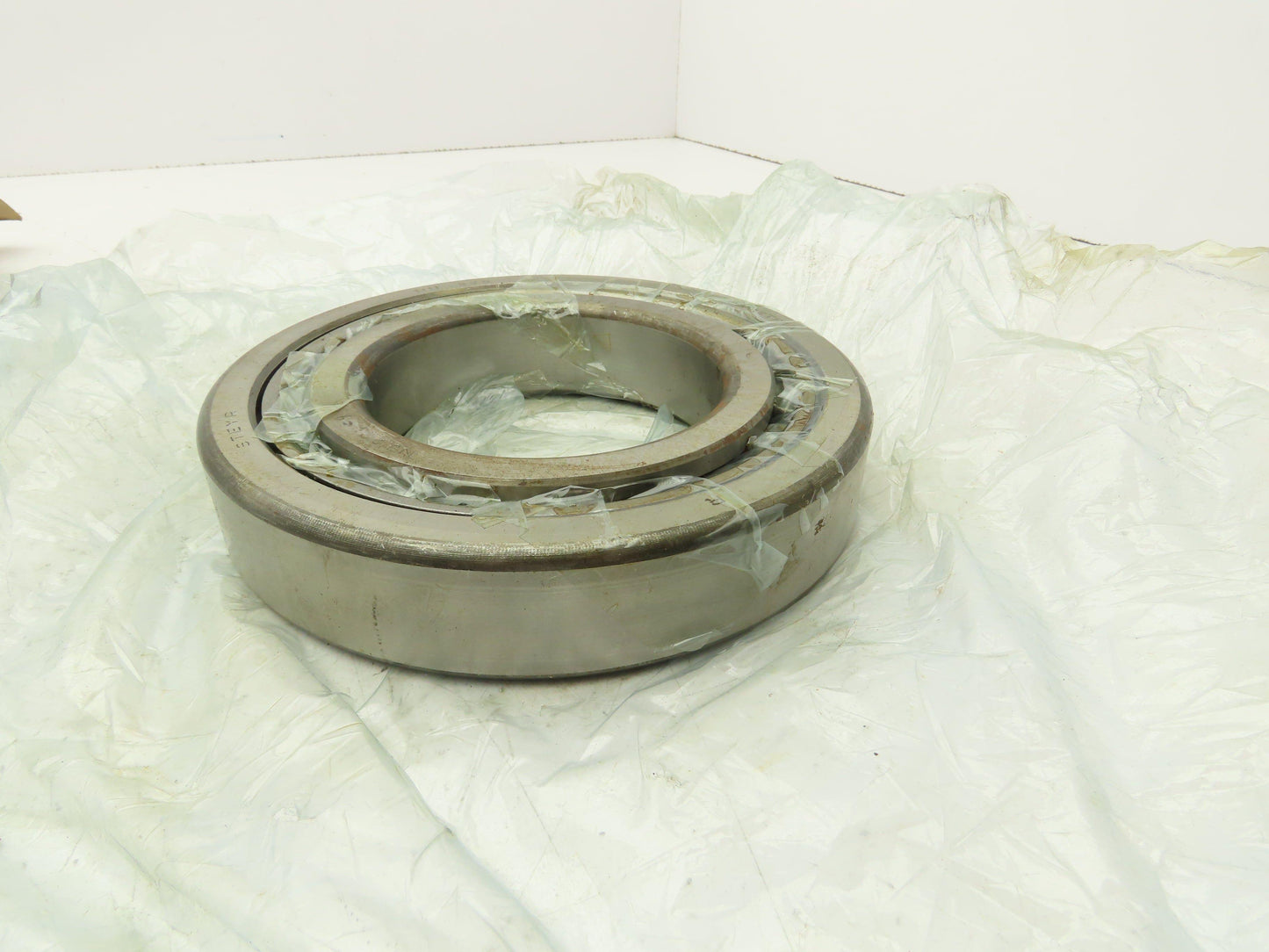 Steyr Consolidated NJ-220 C/4 Cylindrical Roller Bearing 100 mm ID 180 mm OD