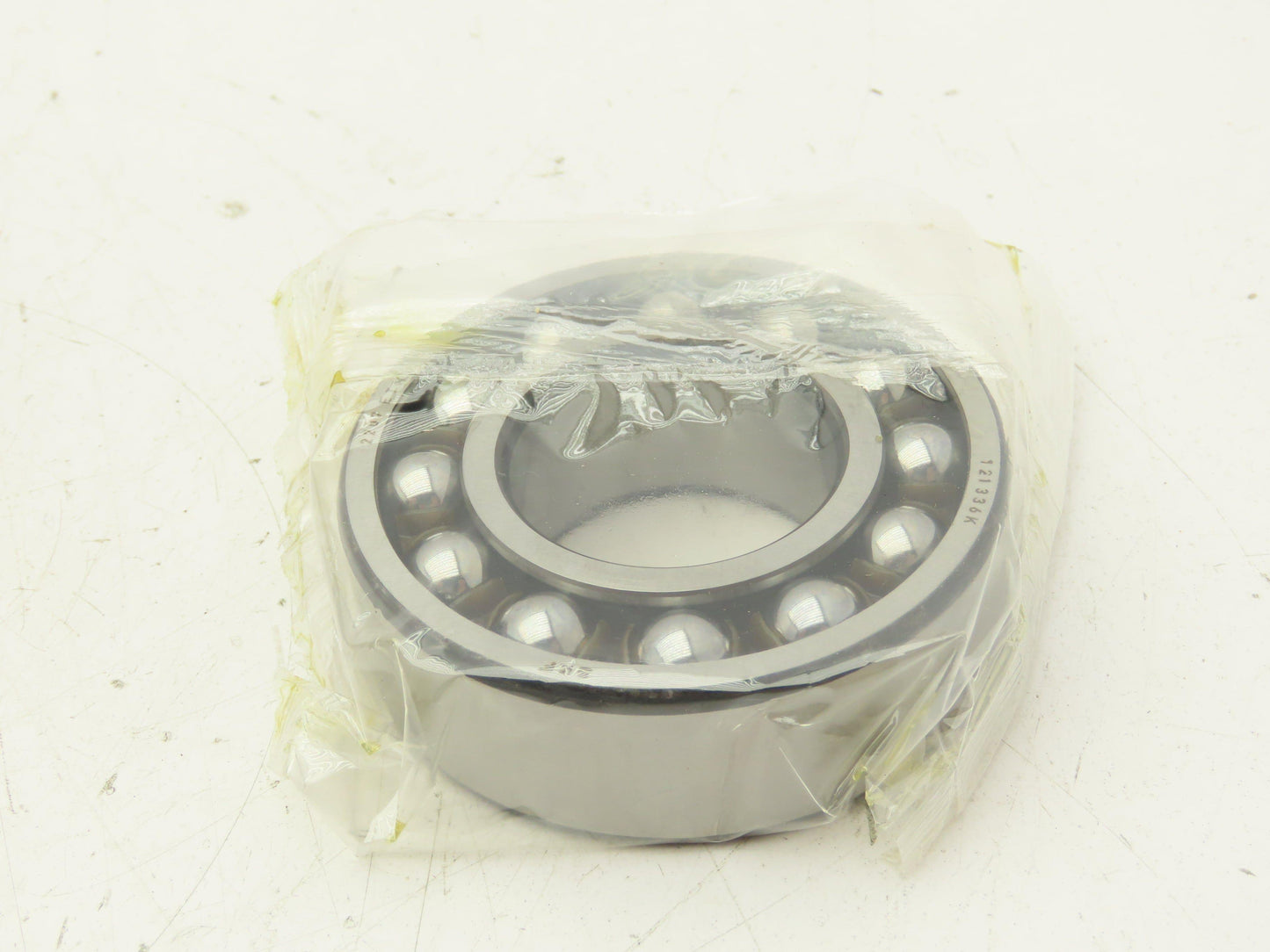 SKF 2207 ETN9 Self Aligning Ball Bearings 35 mm Bore 72mm OD Lot of 2