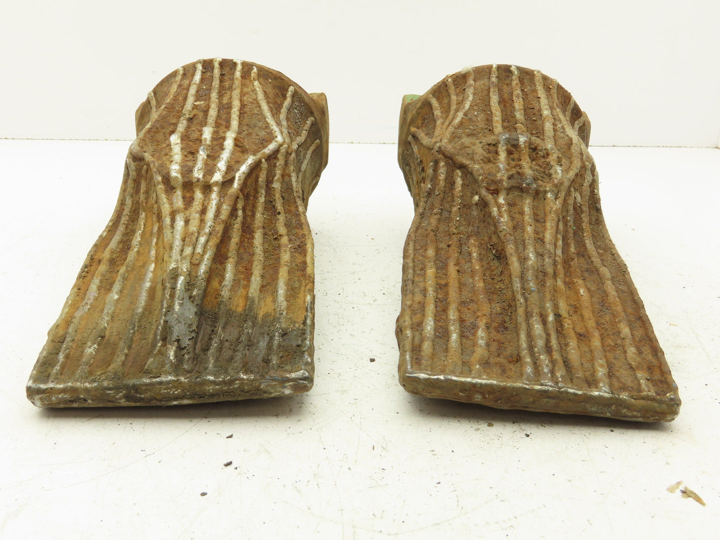 Esco 47SYL Excavator Bucket Teeth Green -No Lock Pins  Lot of 2