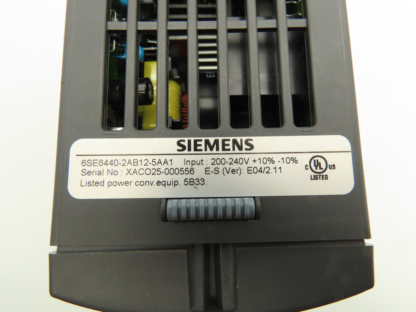 Siemens 6SE6440-2AB12-5AA1 Micromaster 440 VFD Drive Inverter 240V 0.25kW