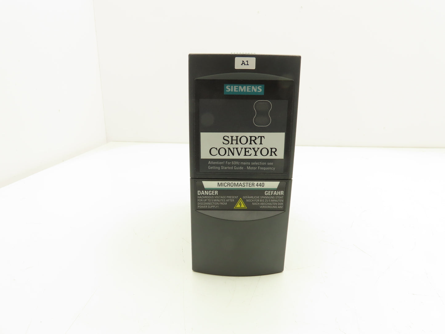 Siemens 6SE6440-2AB12-5AA1 Micromaster 440 VFD Drive Inverter 240V 0.25kW