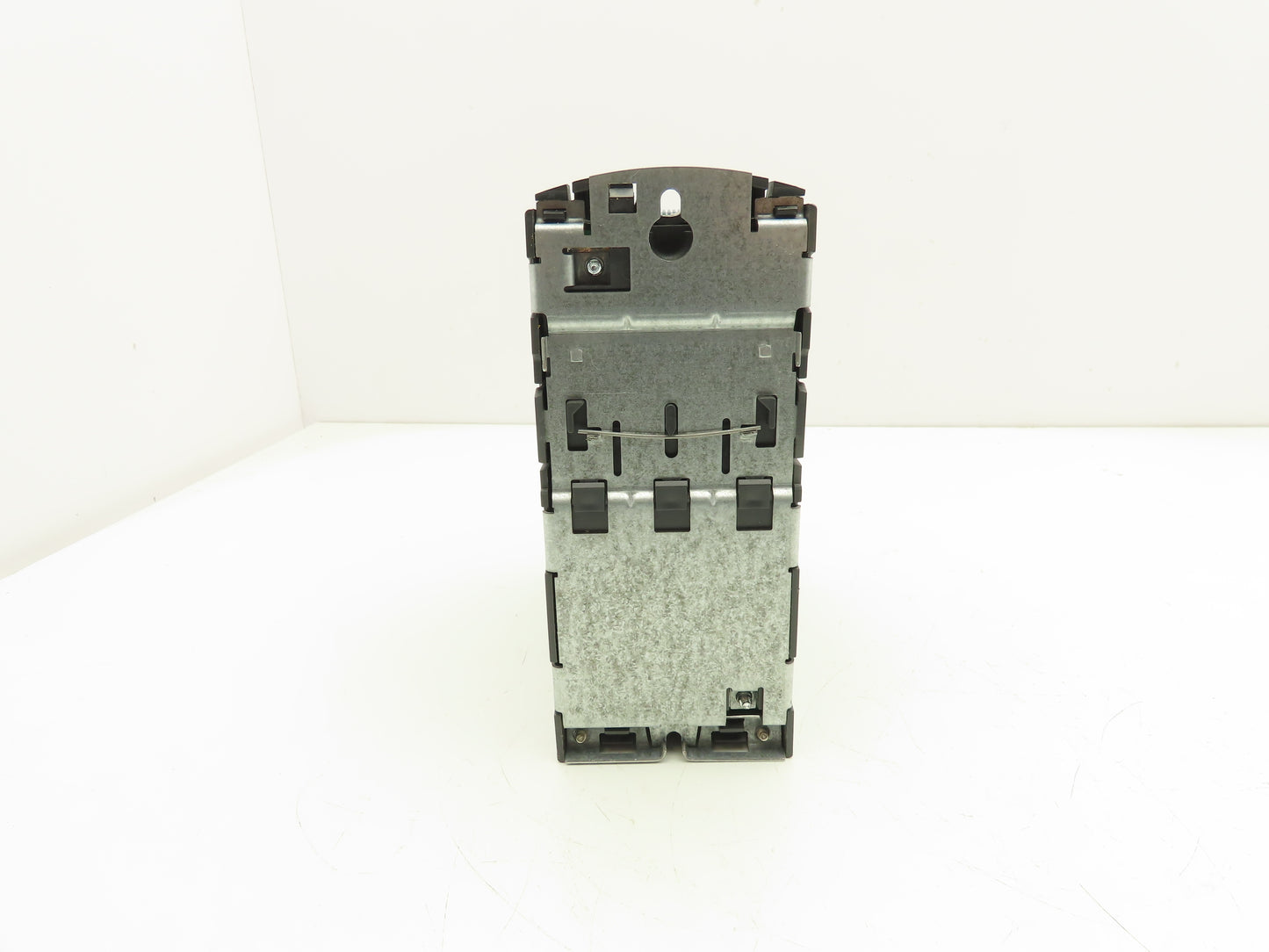 Siemens 6SE6440-2AB12-5AA1 Micromaster 440 VFD Drive Inverter 240V 0.25kW