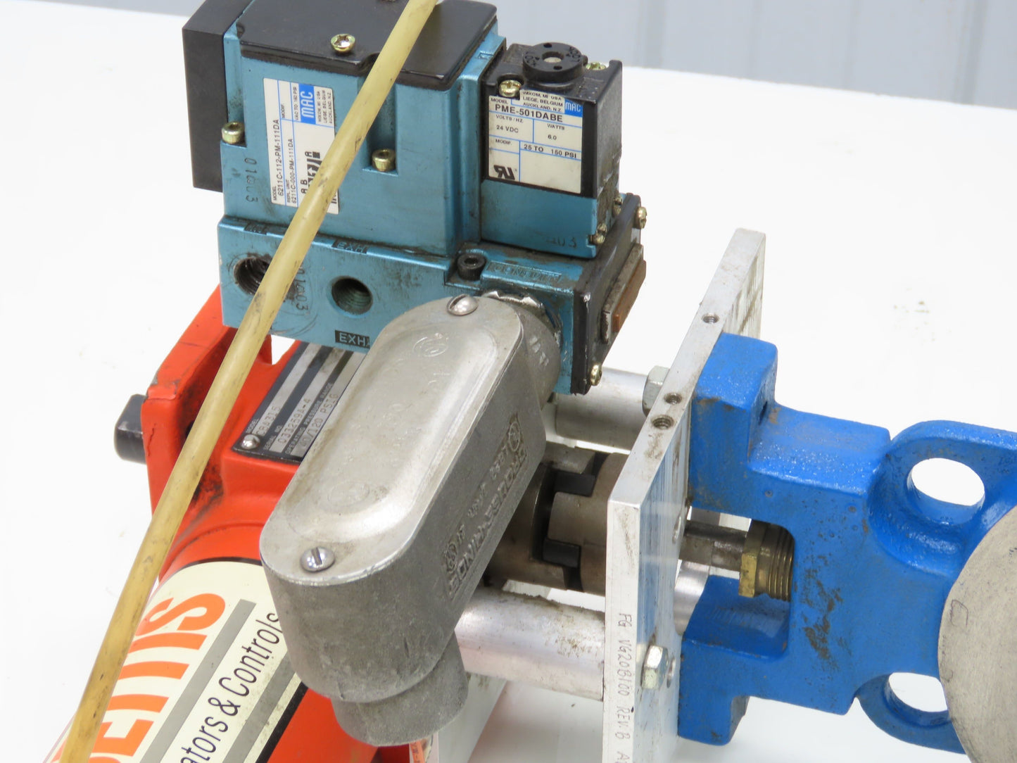 Bettis CBA315 Pneumatic Solenoid Actuated 5" Butterfly Valve 120psi 24VDC