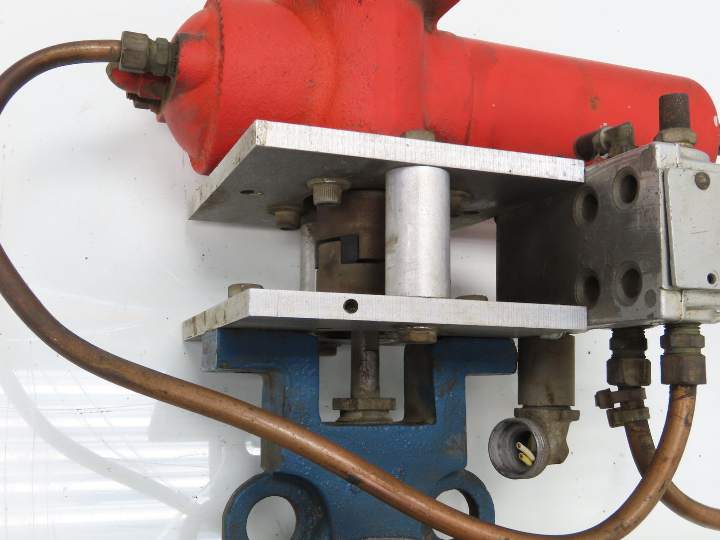 Bettis CB-315 Pneumatic Solenoid Actuated 5" Butterfly Valve 120psi 120V