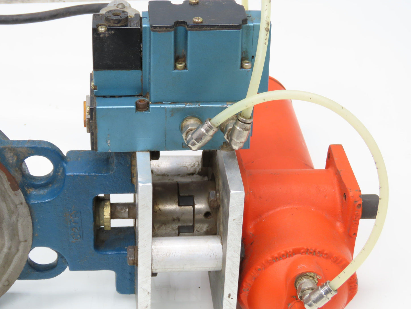 Bettis CB315 Pneumatic Solenoid Actuated 5" Butterfly Valve 120psi 24VDC