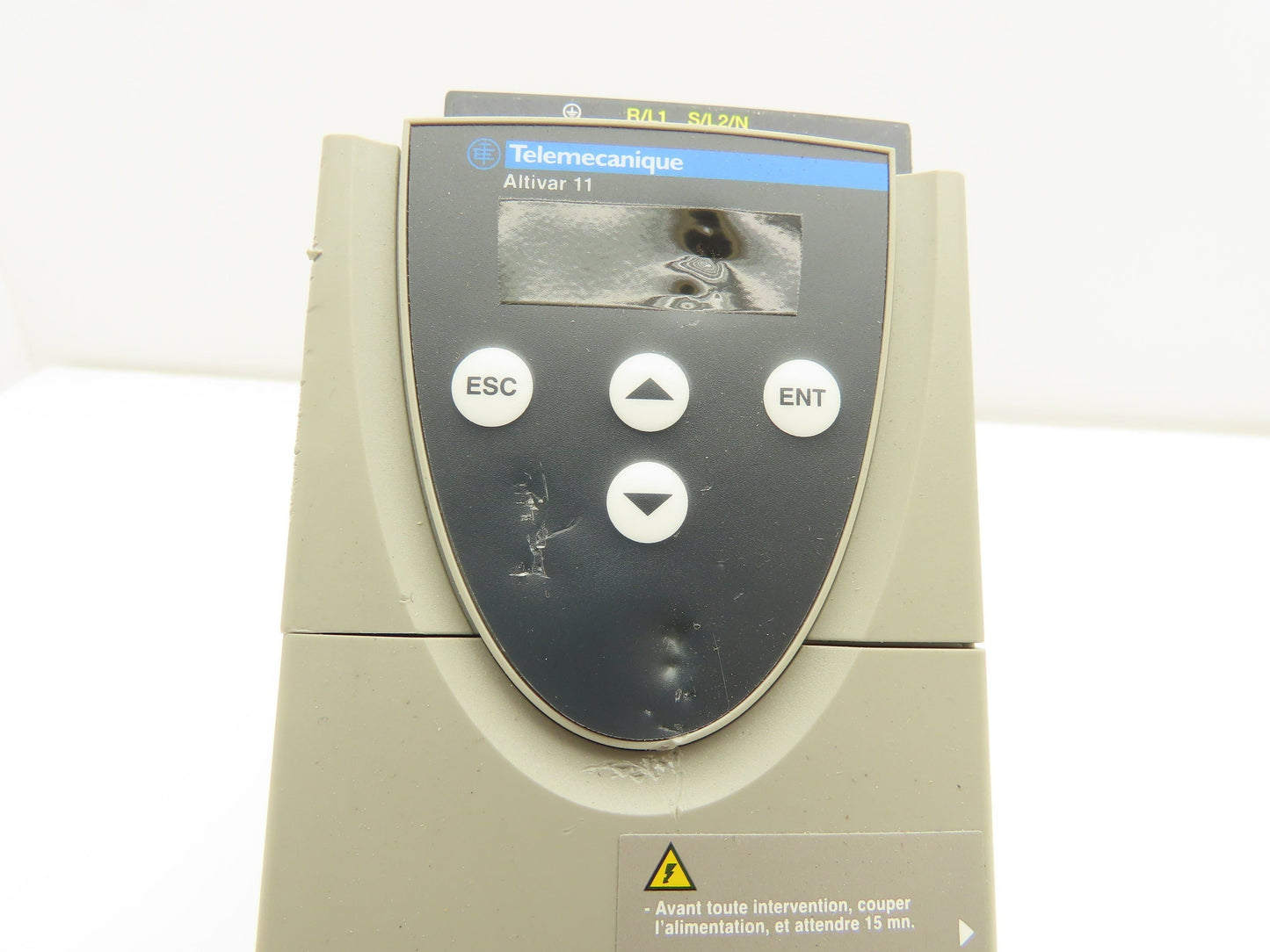 Telemecanique ATV11HU12M2E Altivar 11 AC Drive VFD 0.55kva 1/2Hp 1Ph 240V Input