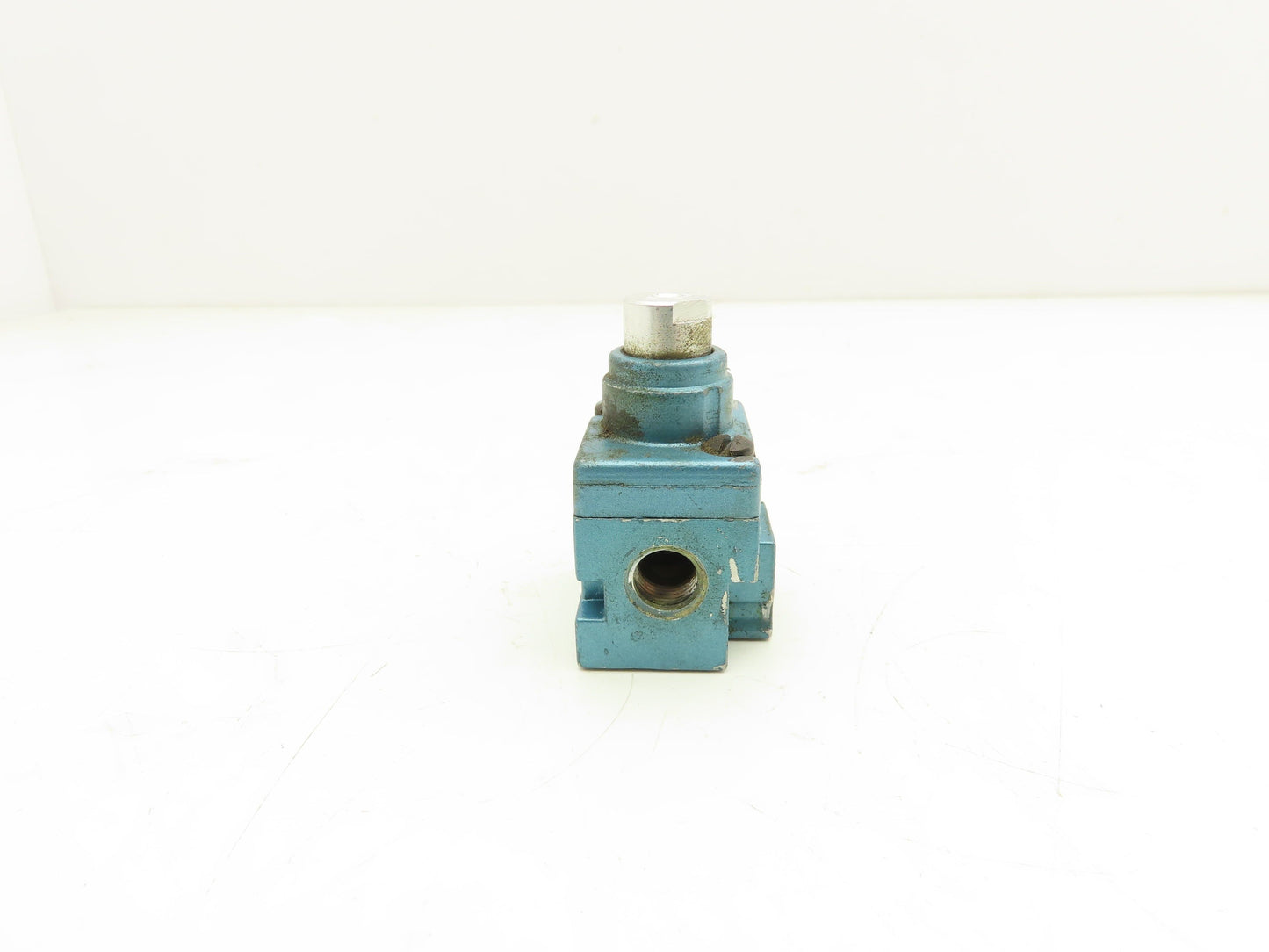 MAC 1111A-039 3-Way Solenoid Valve 1/8" NPT