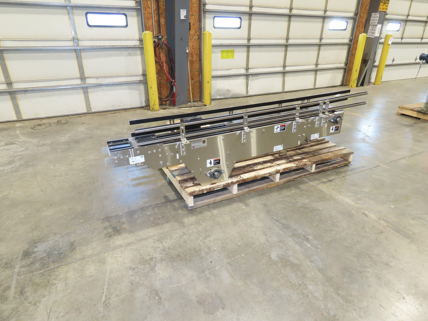 Arrowhead 7.5" Mattop Belt Stainless Bottle Conveyor 16'L 460V 3PH  -NEW-