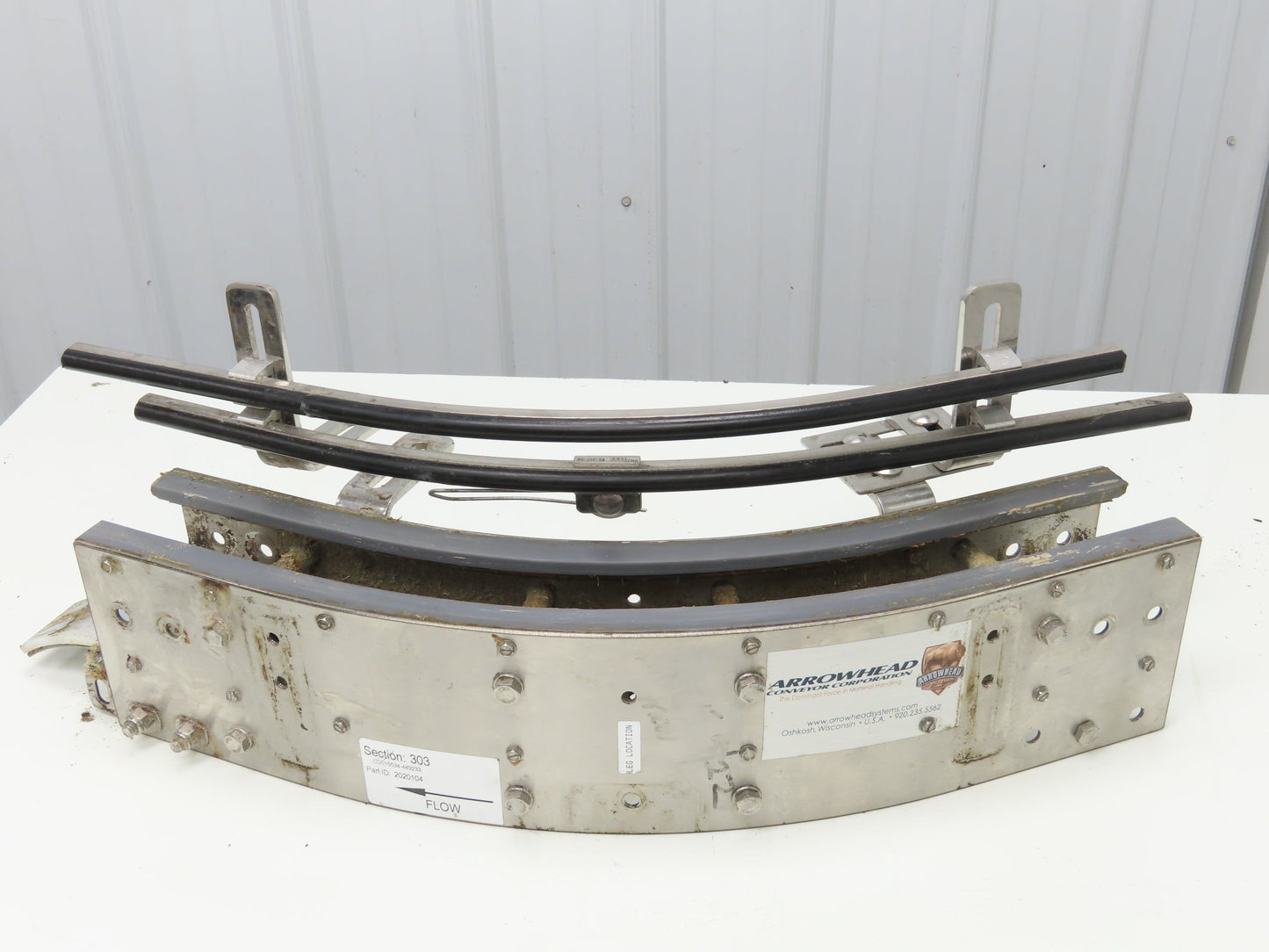 Arrowhead 3.25" Tabletop Belt Stainless Bottle Conveyor 45° Curve Section 26"