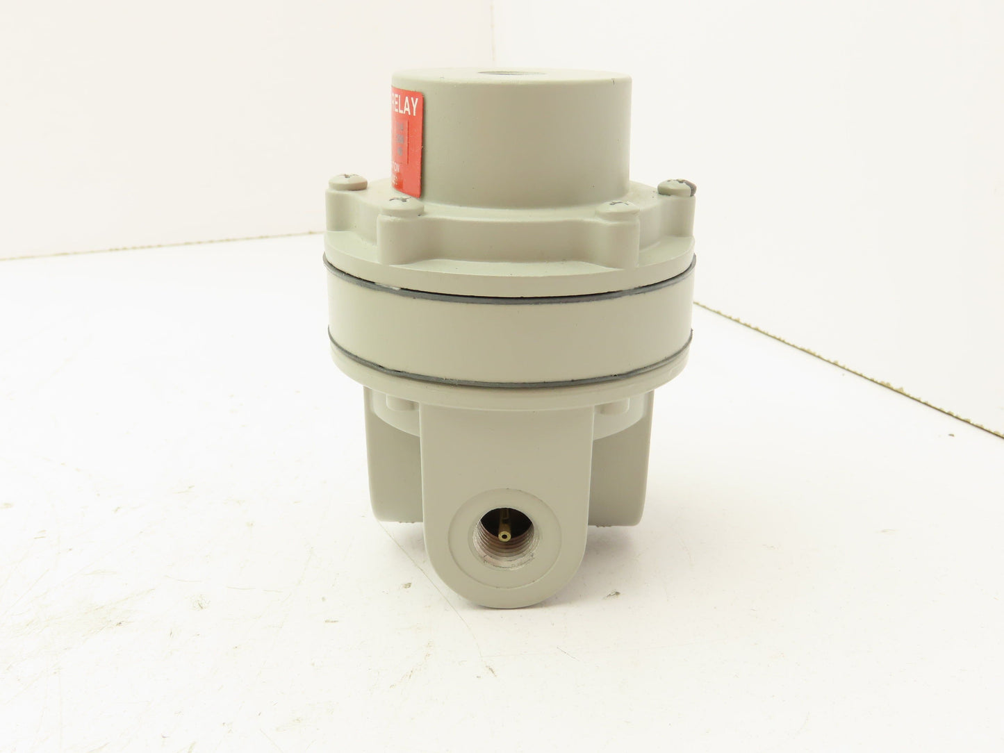 Marsh Bellofram 961-060-000 Precision Air Relay 1:4 Ratio 1/4"NPT 250PSI Type 75