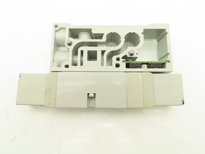 Numatics I63BB4Z2KN00030 Pneumatic Double Solenoid Valve w/Manifold 120V 5/2