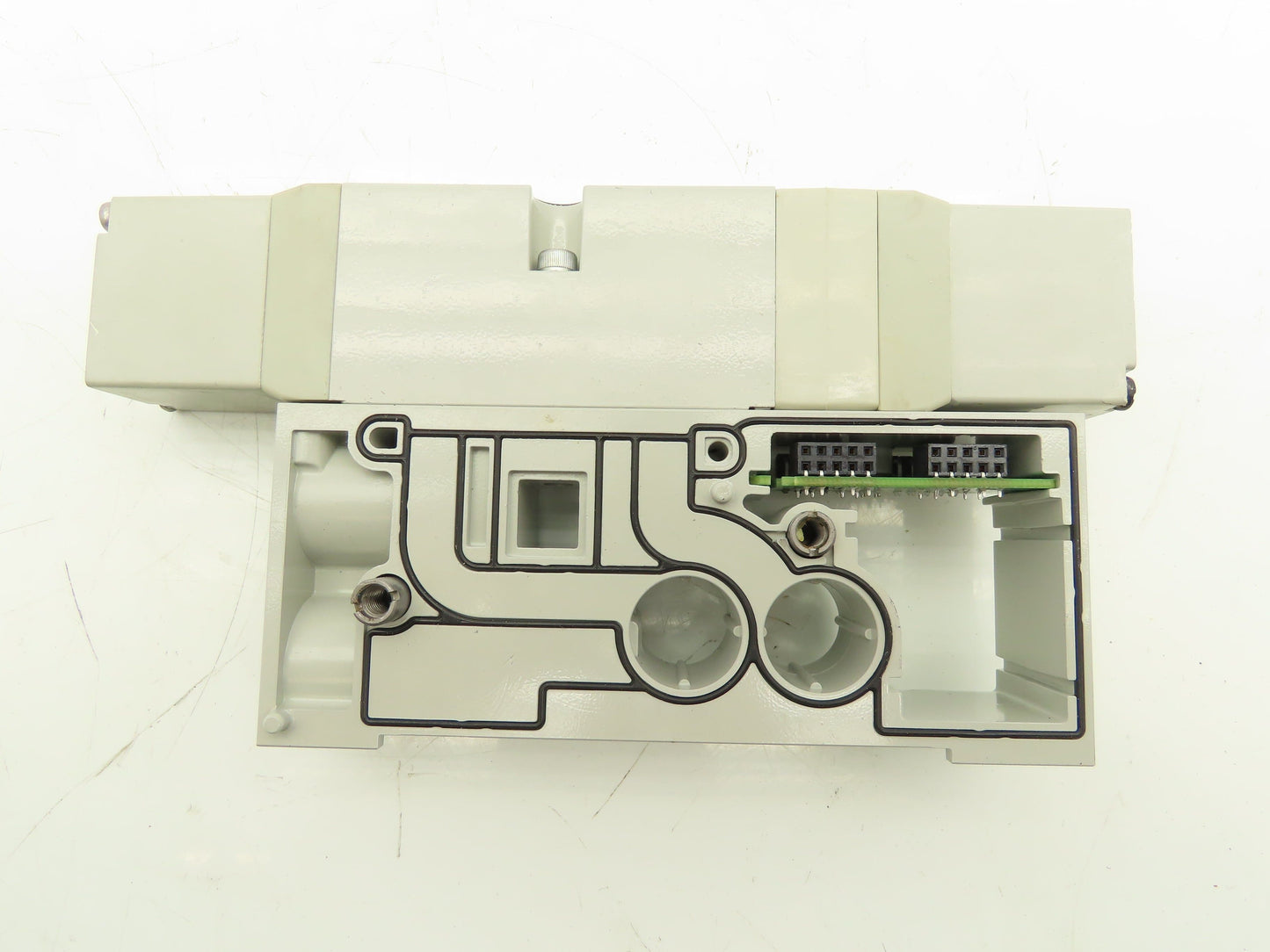 Numatics I63BB4Z2KN00030 Pneumatic Double Solenoid Valve w/Manifold 120V 5/2