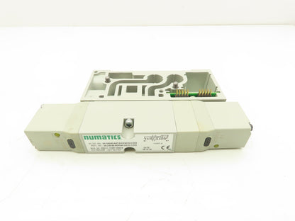 Numatics I63BB4Z2KN00030 Pneumatic Double Solenoid Valve w/Manifold 120V 5/2