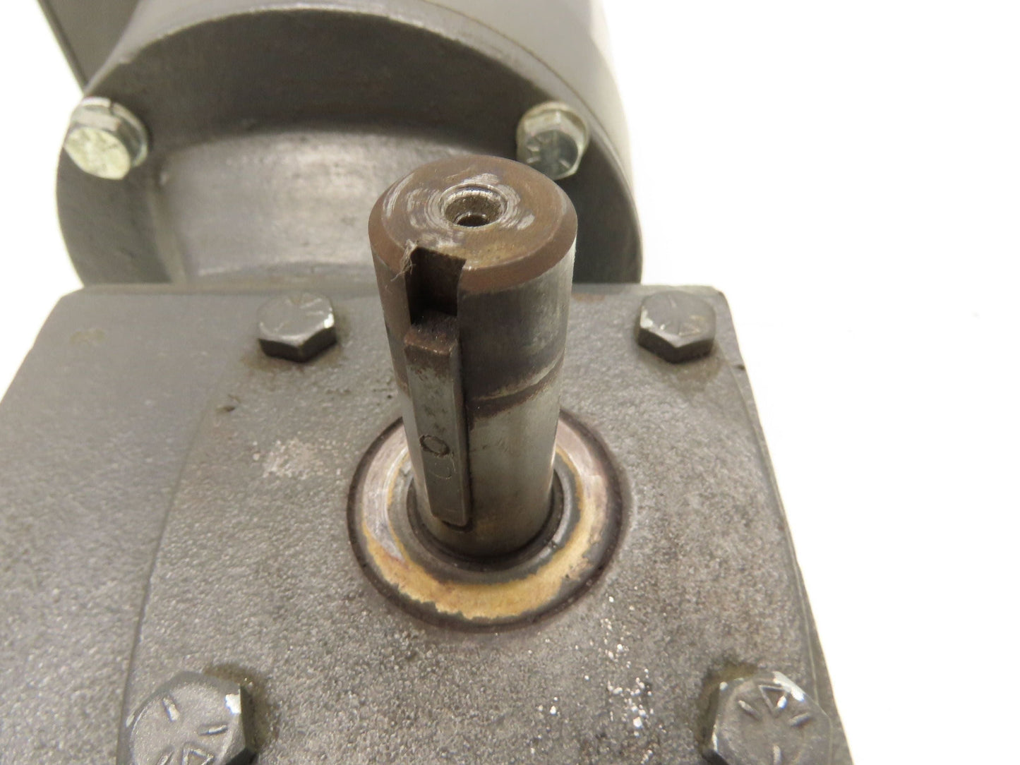 Baldor Reliance IDNM3538 Gearmotor .5Hp 460V 3PH 60:1 Reducer 29rpm LH 56C