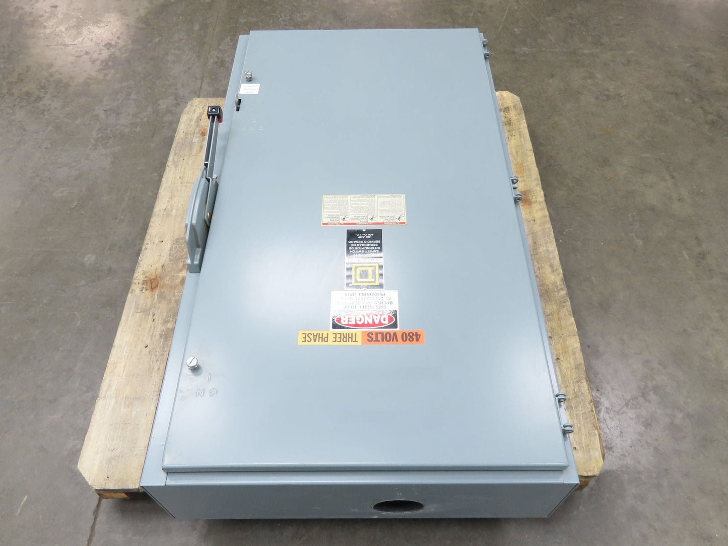 Square D H365 Safety Disconnect Switch 400A 600V 3 Pole Fused Type E2