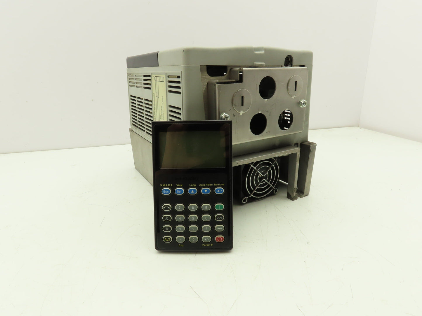 Allen Bradley 20AD8P0A0AYNNNNN PowerFlex 70 Variable AC Drive VFD 5Hp 480V 3PH