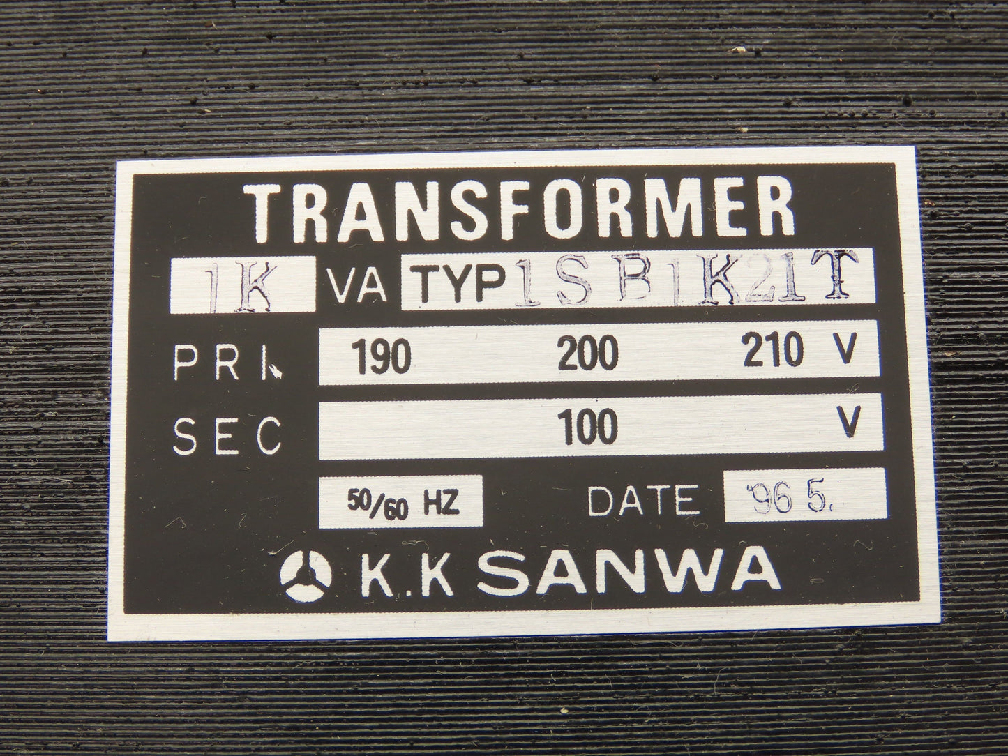 K.K Sanwa TYP1SB1K21T Industrial Transformer PRI 200-210V SEC 100V