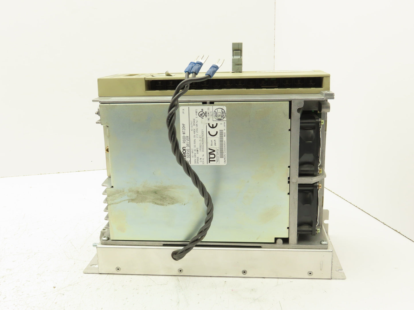 Omron R88D-WT20HF AC Servo Drive 480V 8.4A 2kW 3PH