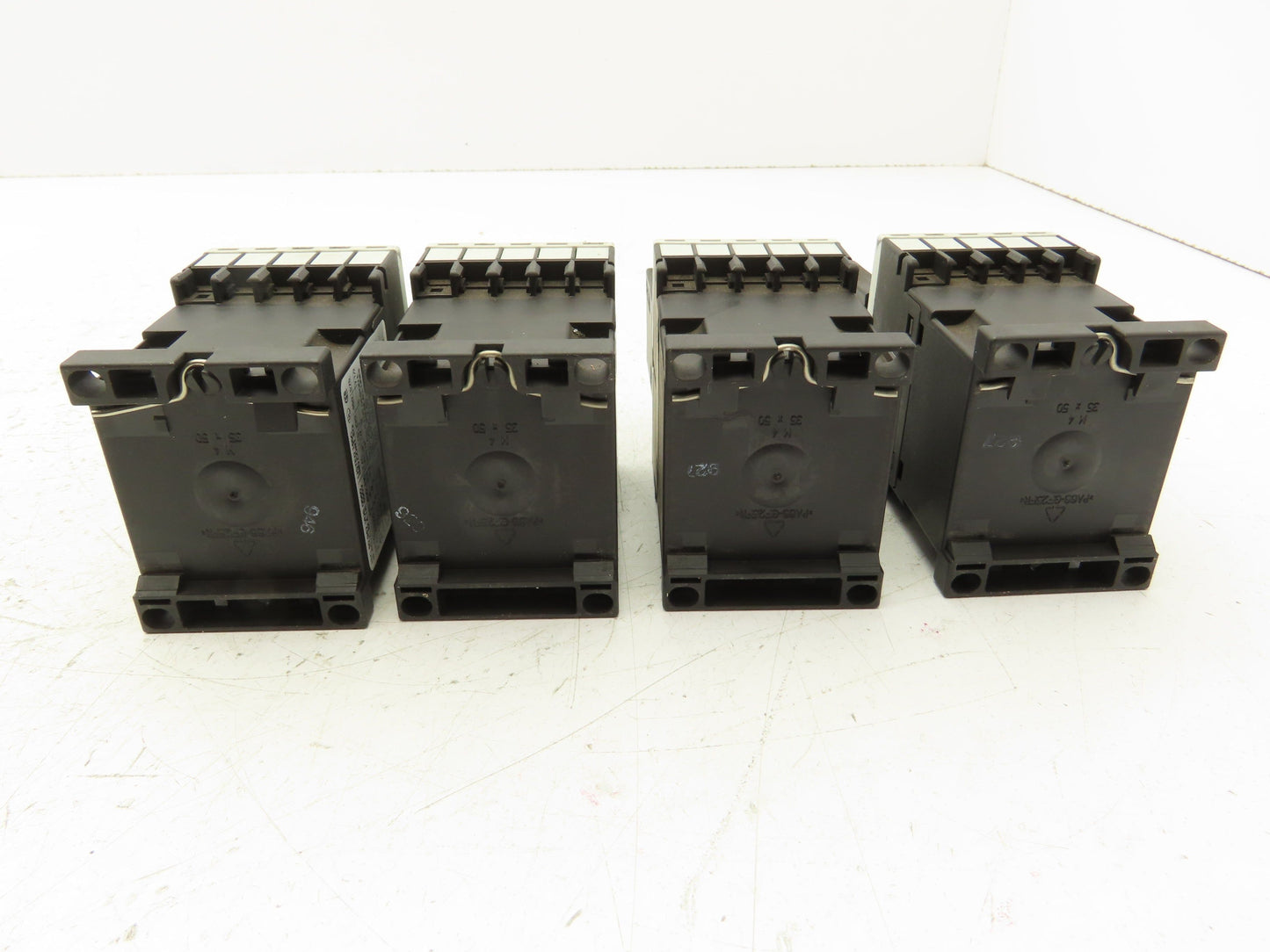 Siemens 3RT1016-2BB42 Contactor 3 Pole 20A 600V Lot of 4