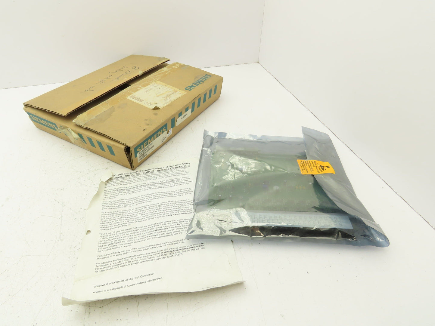 Siemens 505-6208B PLC 8-Channel Analog Output Module