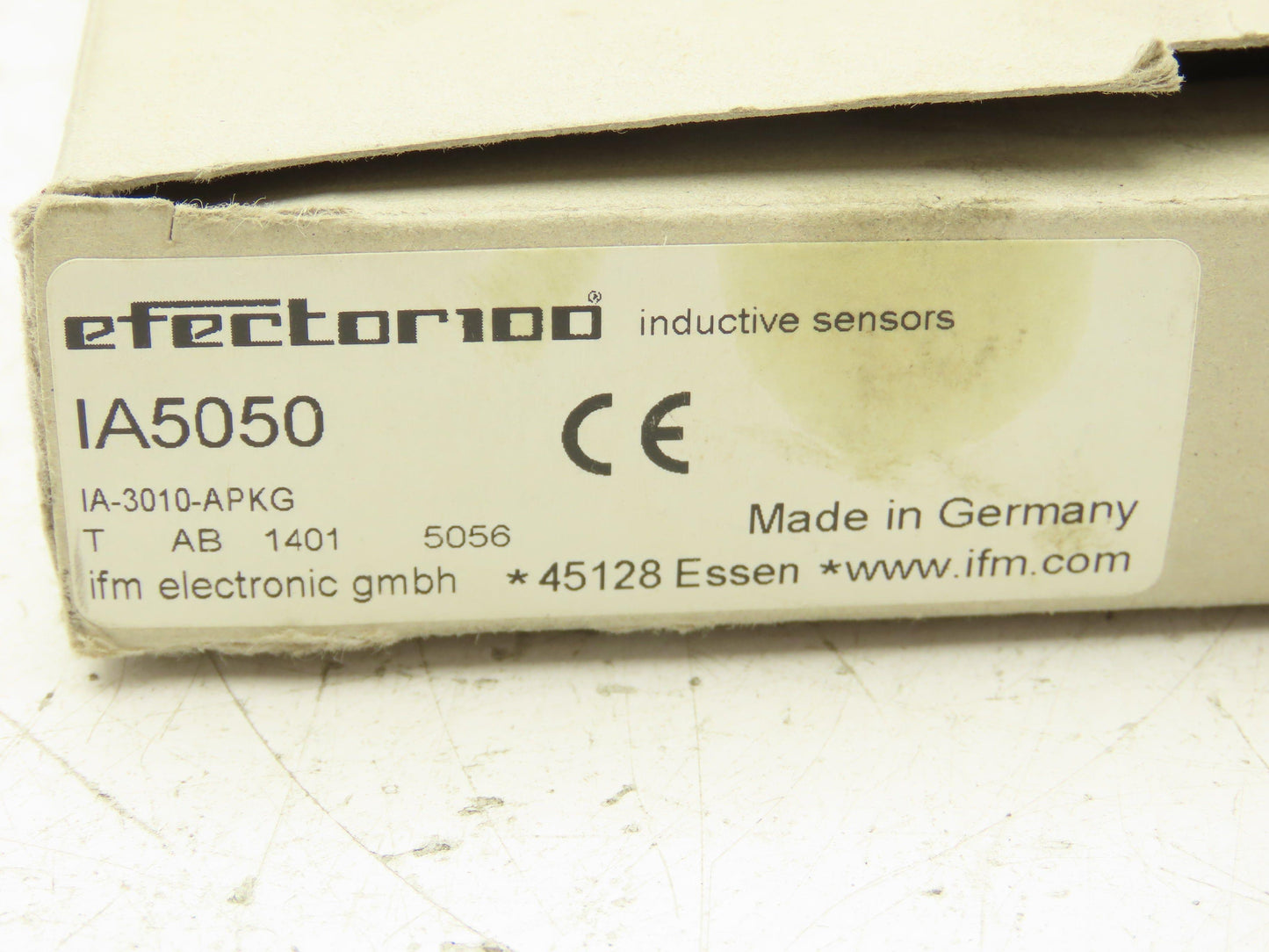 IFM IA5050 IA-3010-APKG Inductive Sensor 10mm Range 24V