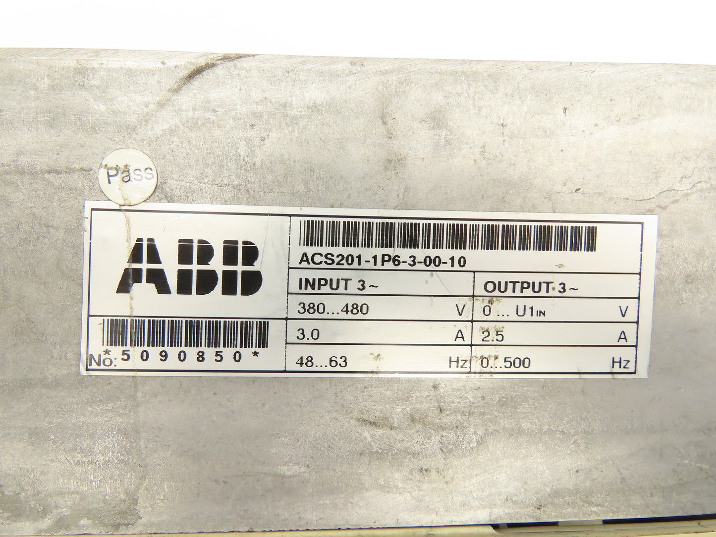 ABB ACS201-1P6-3-00-10 ACS 200 AC VFD Drive 1HP 480V 3PH Broken Cover