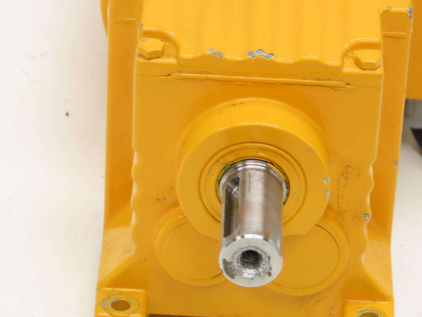 SEW Eurodrive R07 DR63L4 Brake Gearmotor .25kw 230/460V 3PH 11:1 Reducer 143rpm