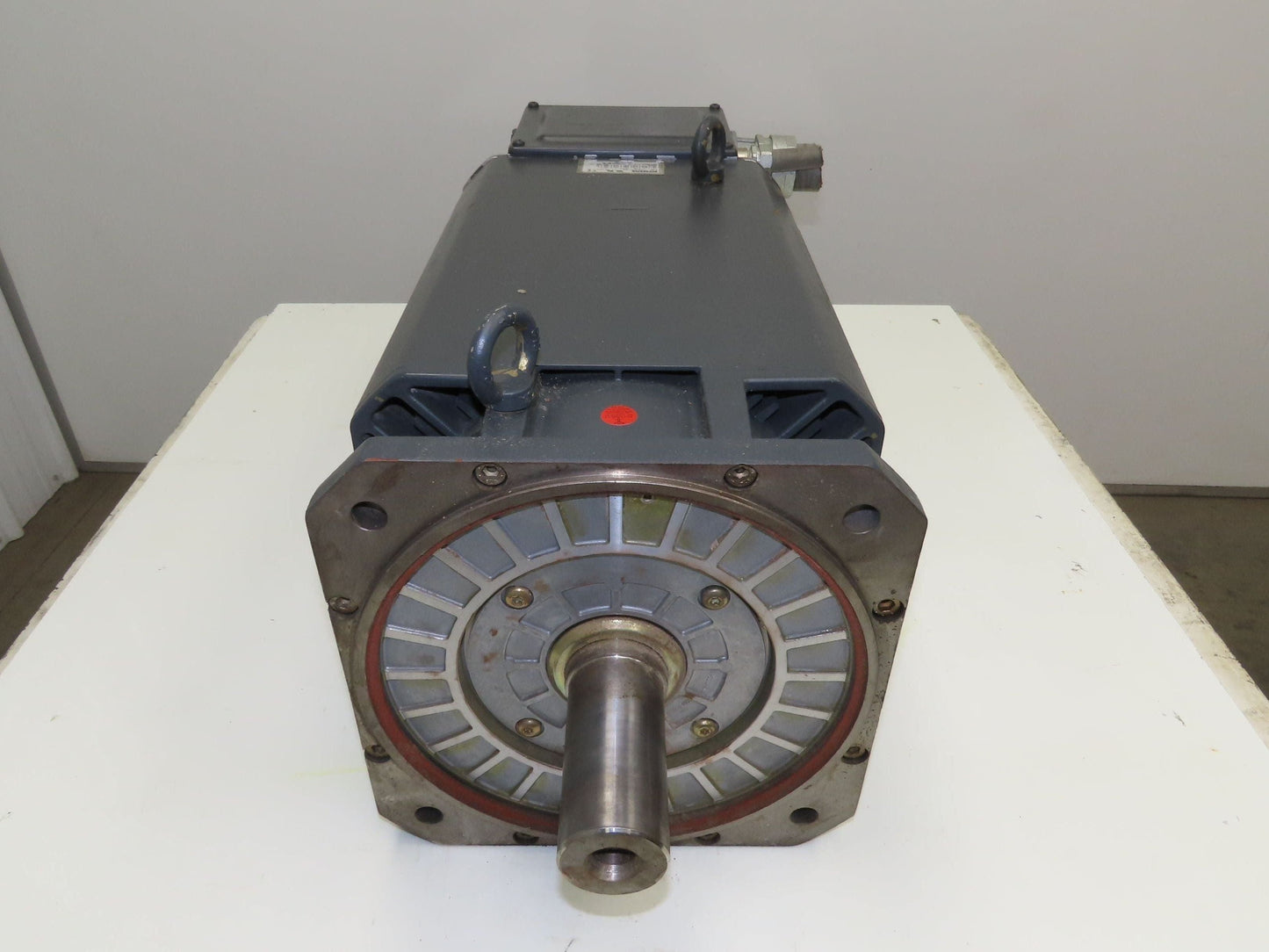 Siemens 1PH7167-2EG03-0BK3 AC Servo Motor 44kw 3PH Encoder F02 2048 S/R