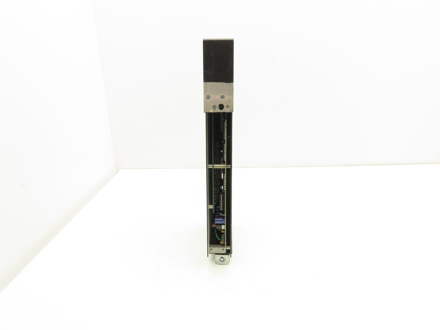 Advanced Micro Controls 2432 PLC Processor Controller Module