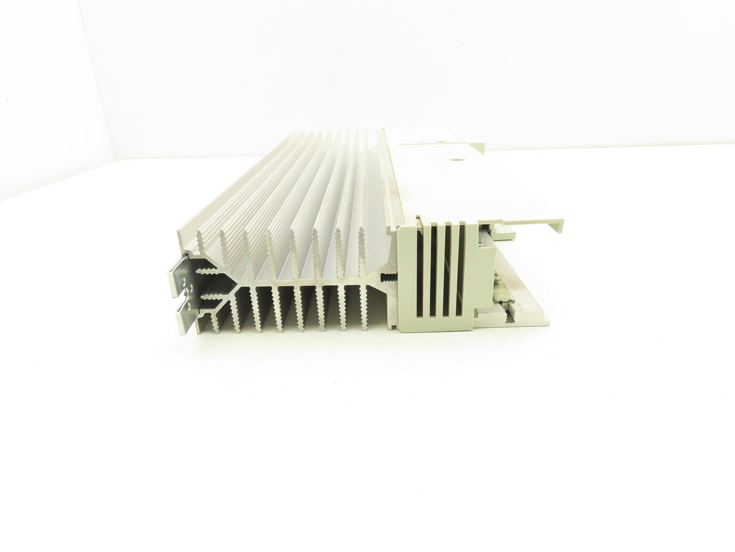 Lenze EMB9352-E Servo Drive Brake Chopper Module 25A