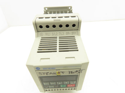 Allen Bradley 160-AA03NSF1 Variable Speed AC Drive VFD .75HP 240V 1PH Input