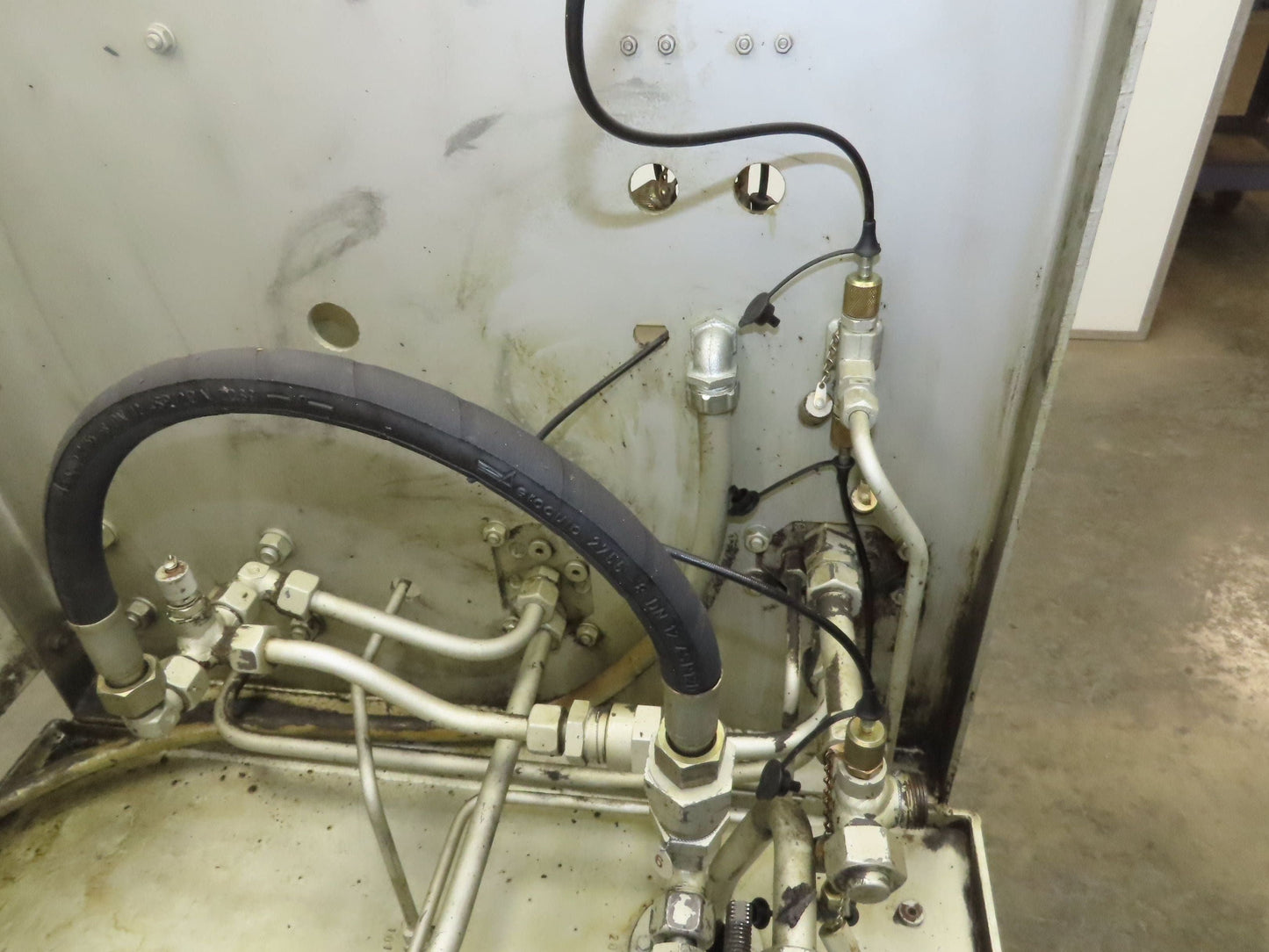 Herion Hydraulic Power Unit 10Hp 120 Gal 4500 PSI Denison Pump PV6-2R1C-C02