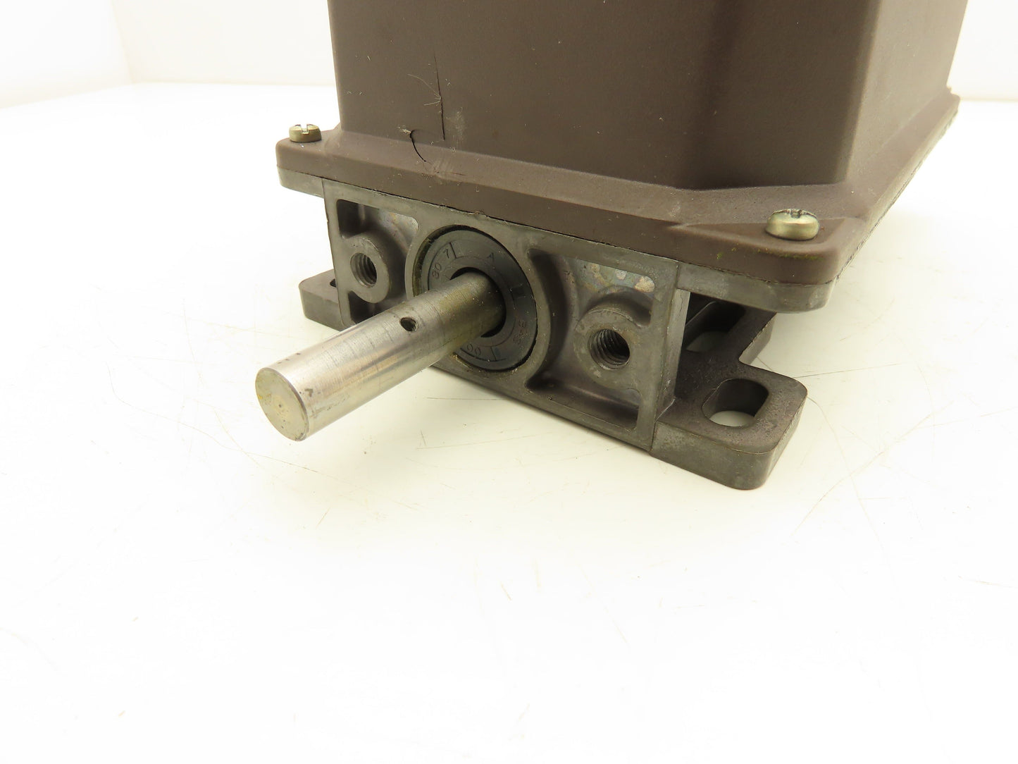 Schmersal G 50-017-Z11/11Y-FL1 Safety Gear-Switch 17:1 Ratio 12mm Shaft 250V